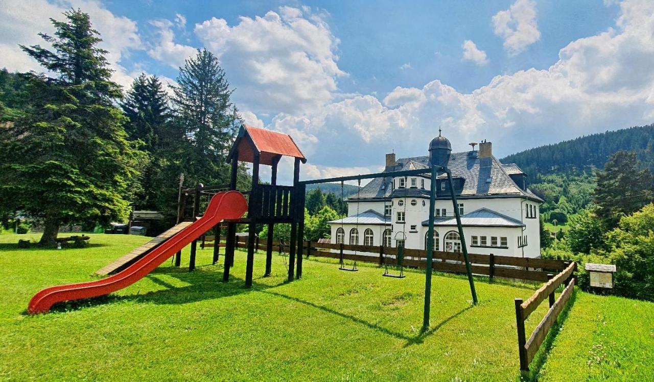 Waldhotel Feldbachtal Neuhaus am Rennweg Bagian luar foto